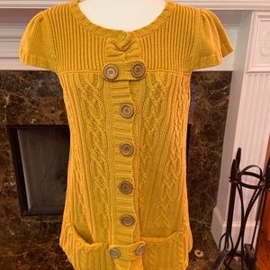 Cotton short sleeve button up sweater with pockets